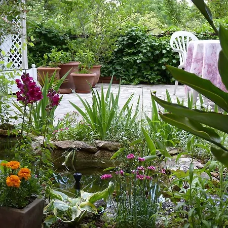 Le Petit Chaperon Rouge Szálloda Coux-et-Bigaroque-Mouzens