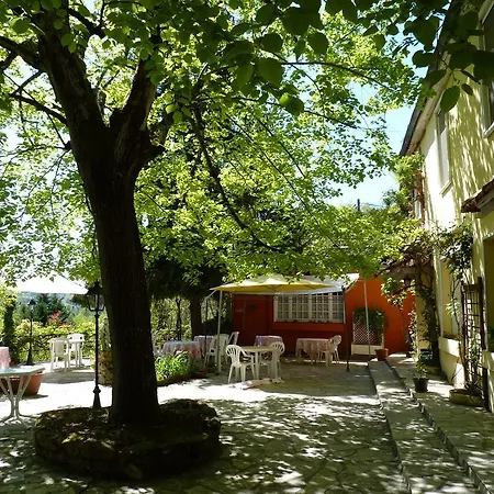 Le Petit Chaperon Rouge Hotel