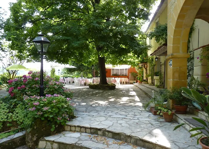 Hotel Le Petit Chaperon Rouge 2*